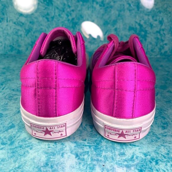 Converse One Star OX Satin ‘Magenta’ - Picture 4 of 4
